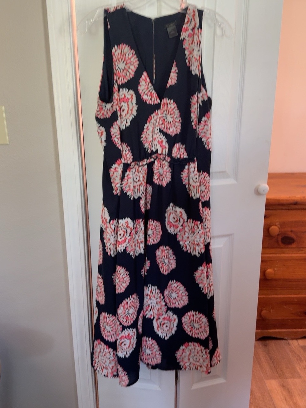 Ann Taylor Navy Floral Sleeveless V-Neck Day Dress